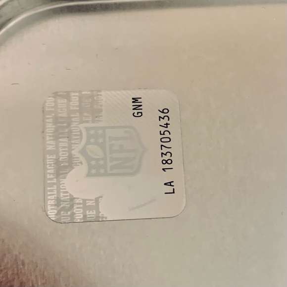 NFL OFFICIALLY LICENSED Eagles 2014 Season Tin Box with hologram NWT COLLECTIBLE - Picture 8 of 12